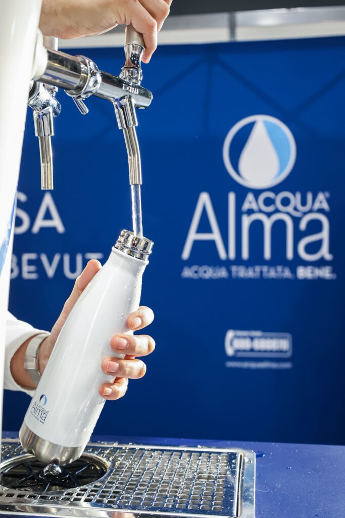acqua alma erogatori d'acqua microfiltrata presso Allianz MiCo. per la fiera fa' la cosa giusta 