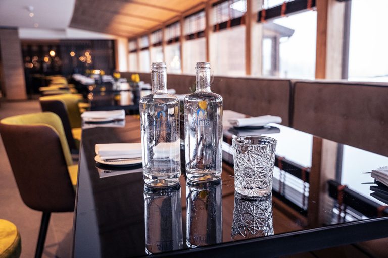 acqua microfiltrata al ristorante, erogatori di acqua per la ristorazione